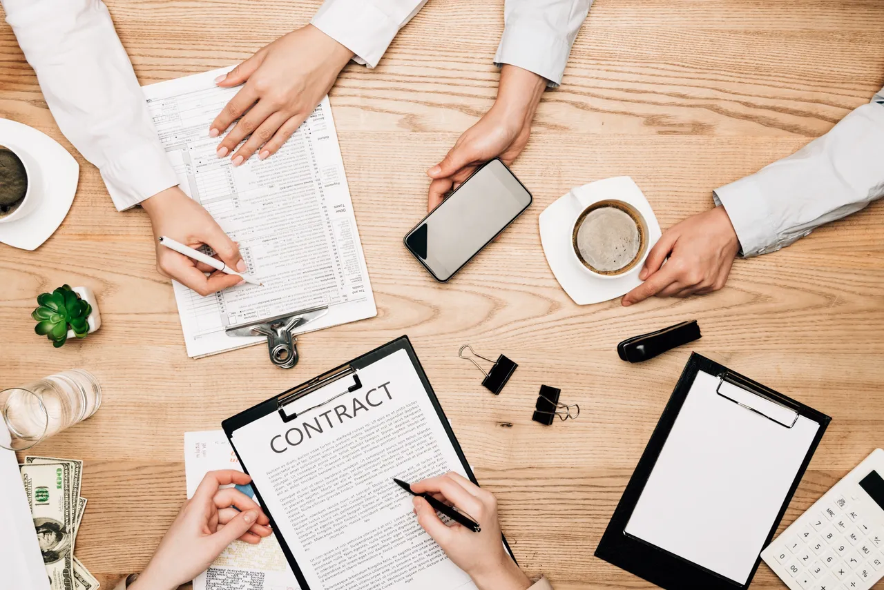 Common Pitfalls in Business Contracts and How to Avoid Them